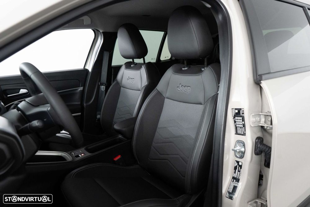 Jeep Avenger 54 kWh Summit - 10