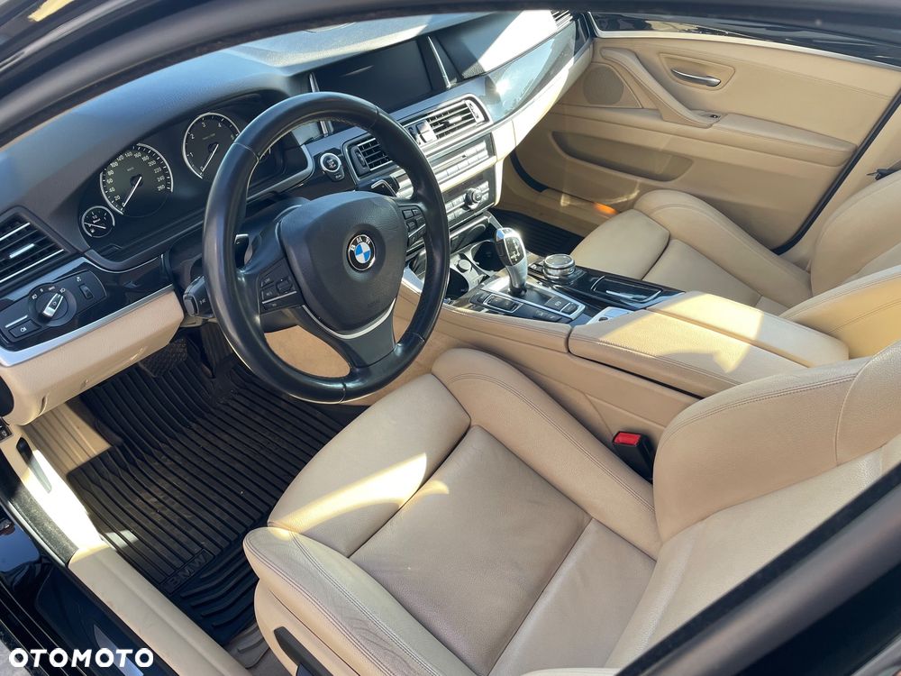 BMW Seria 5 520d xDrive - 19