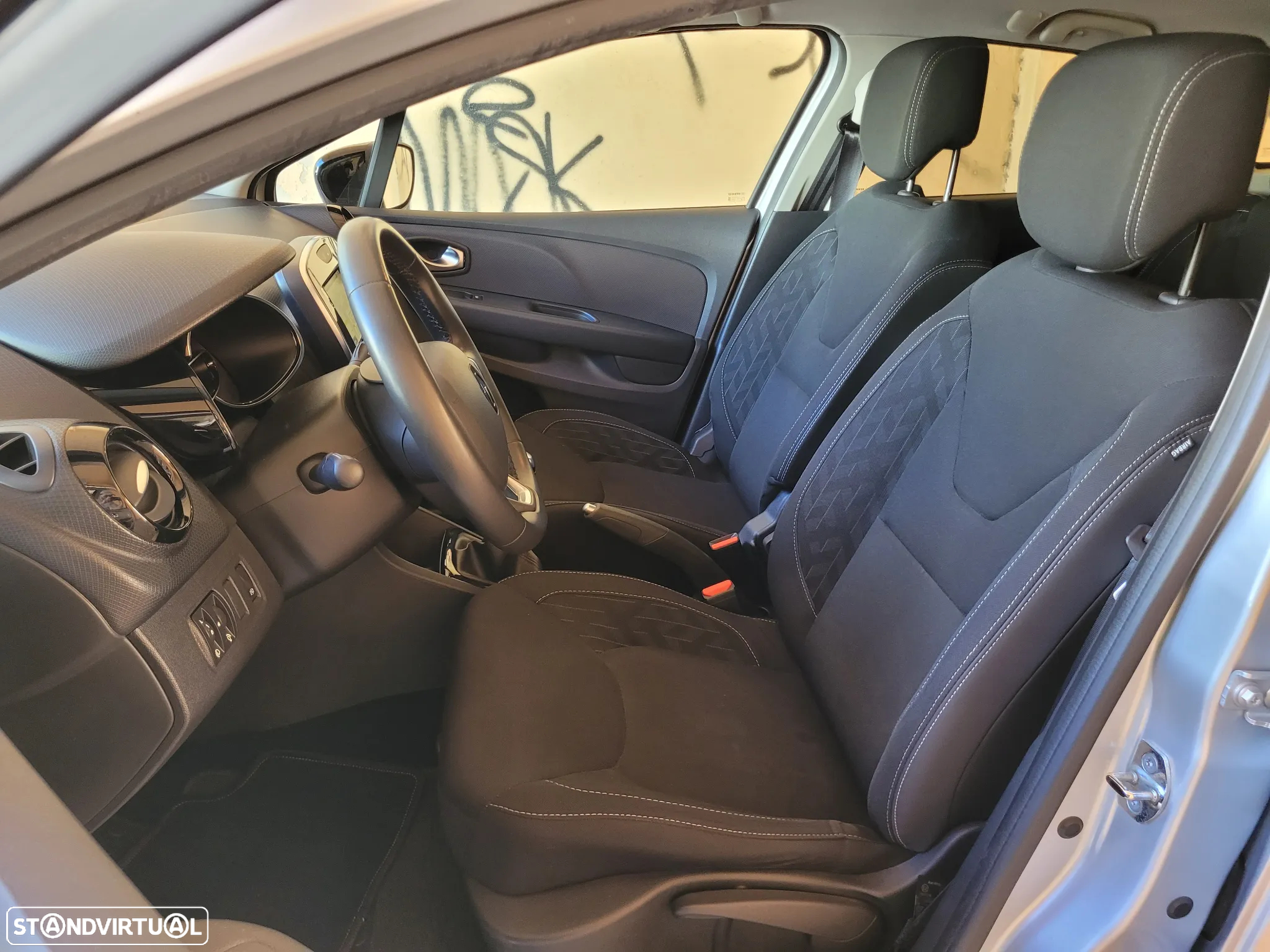 Renault Clio Sport Tourer 1.5 dCi Limited EDition - 40