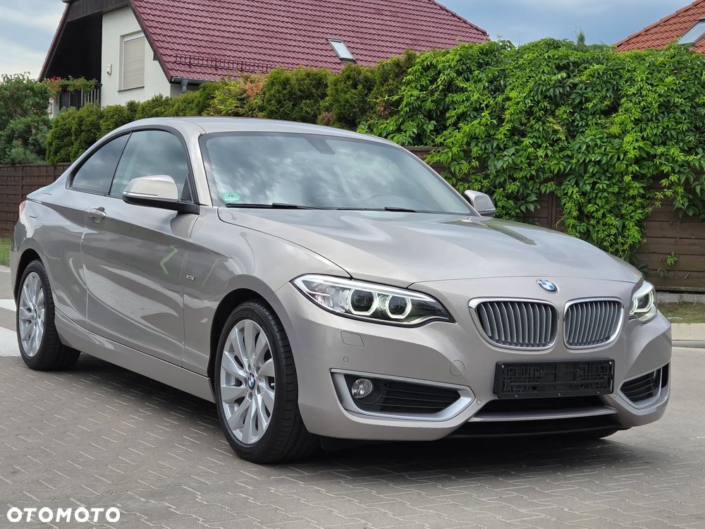 BMW Seria 2 220i Advantage - 15