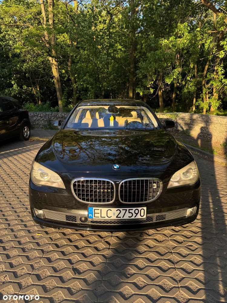 BMW Seria 7 730d - 2
