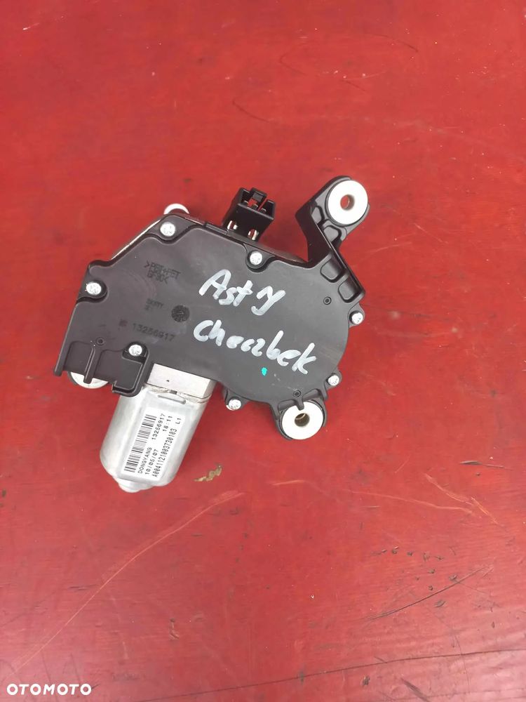 OPEL ASTRA J IV SILNICZEK WYCIERACZKI TYLNEJ