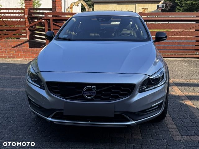 Volvo S60 Cross Country T5 AWD Summum - 2