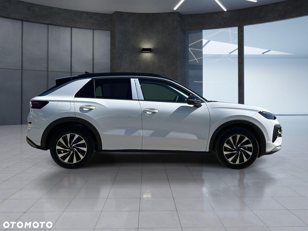 Volkswagen T-Roc - 9
