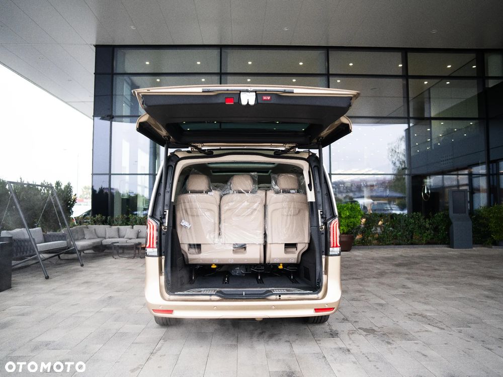 Mercedes-Benz Klasa V 300 d 4-Matic Exclusive 9G-Tronic (d³ugi) - 8