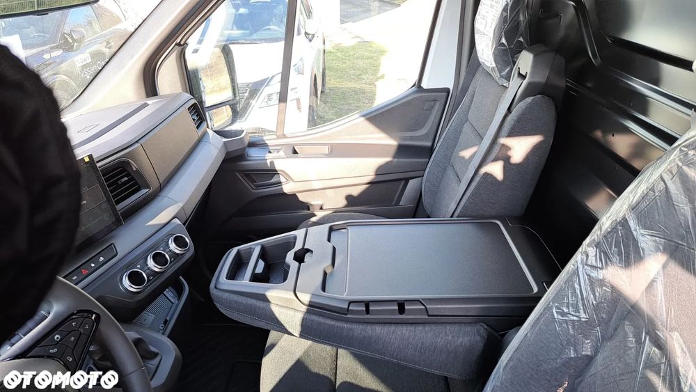 Nissan Interstar - 13