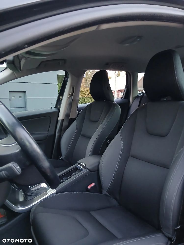 Volvo XC 60 T5 Geartronic Summum - 18