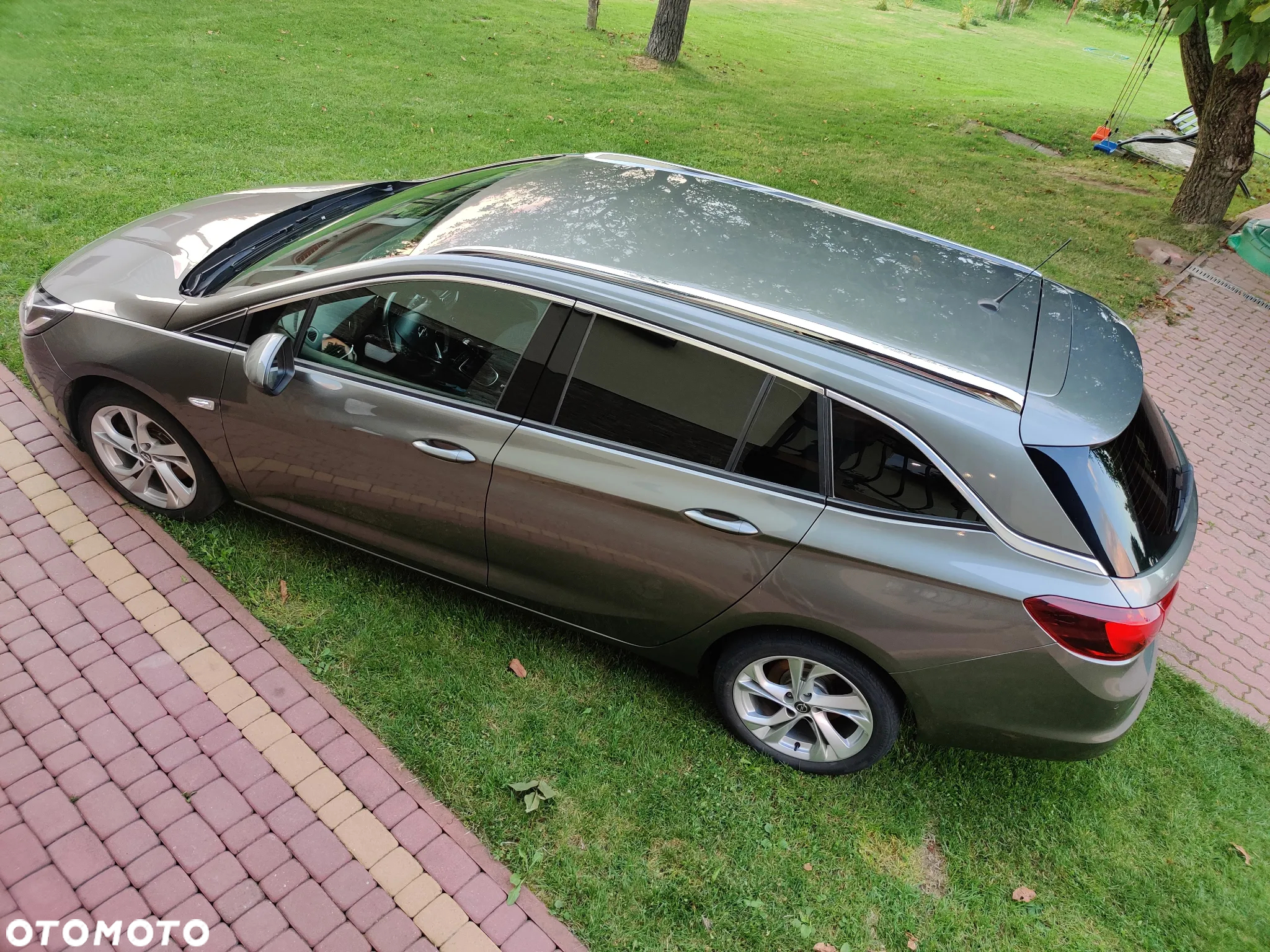 Opel Astra V 1.6 CDTI Dynamic S&S - 13