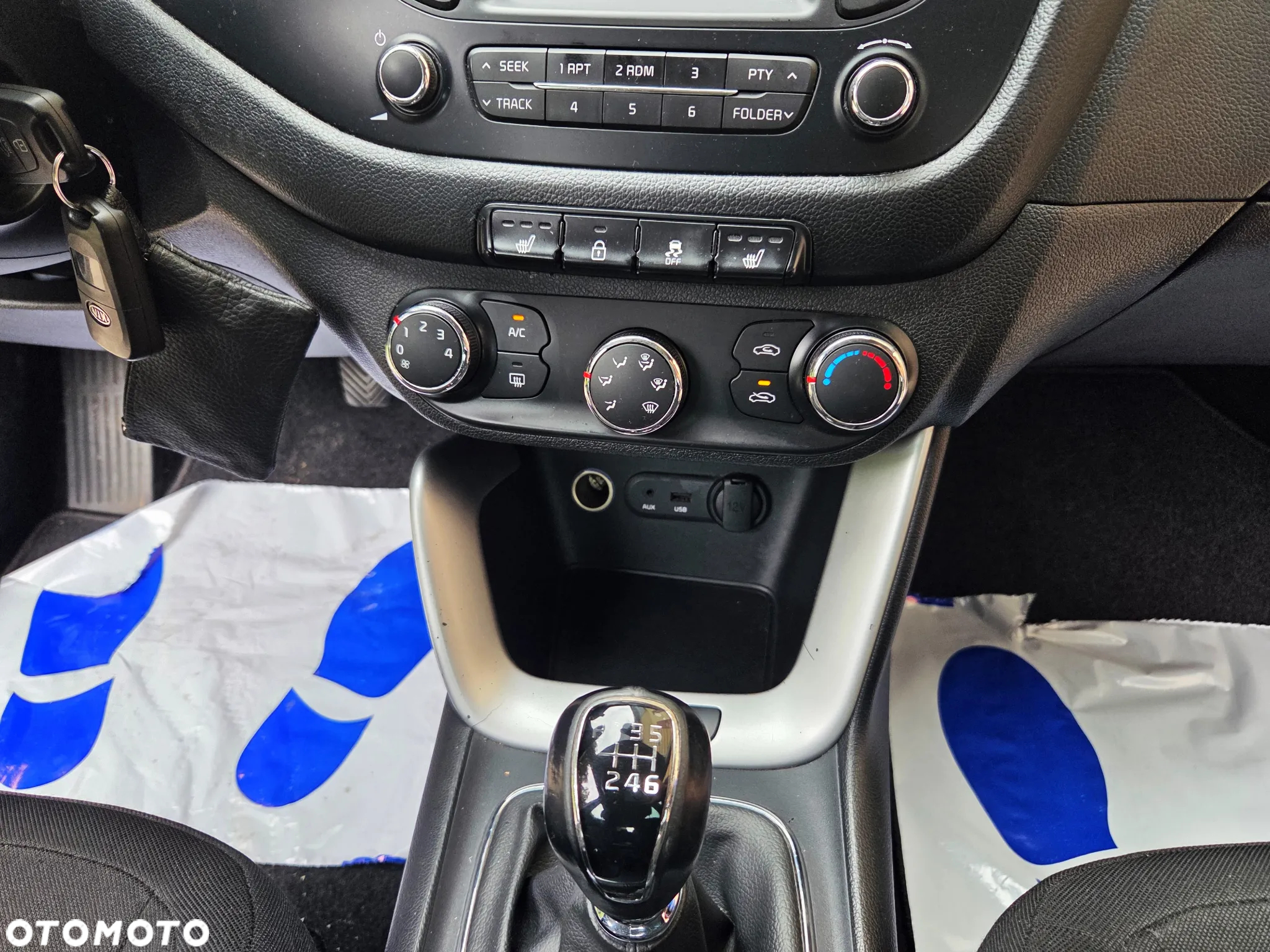 Kia Ceed - 26