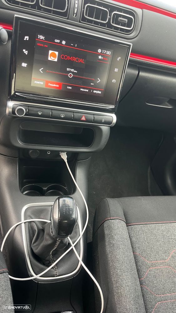 Citroën C3 1.2 PureTech Shine - 12