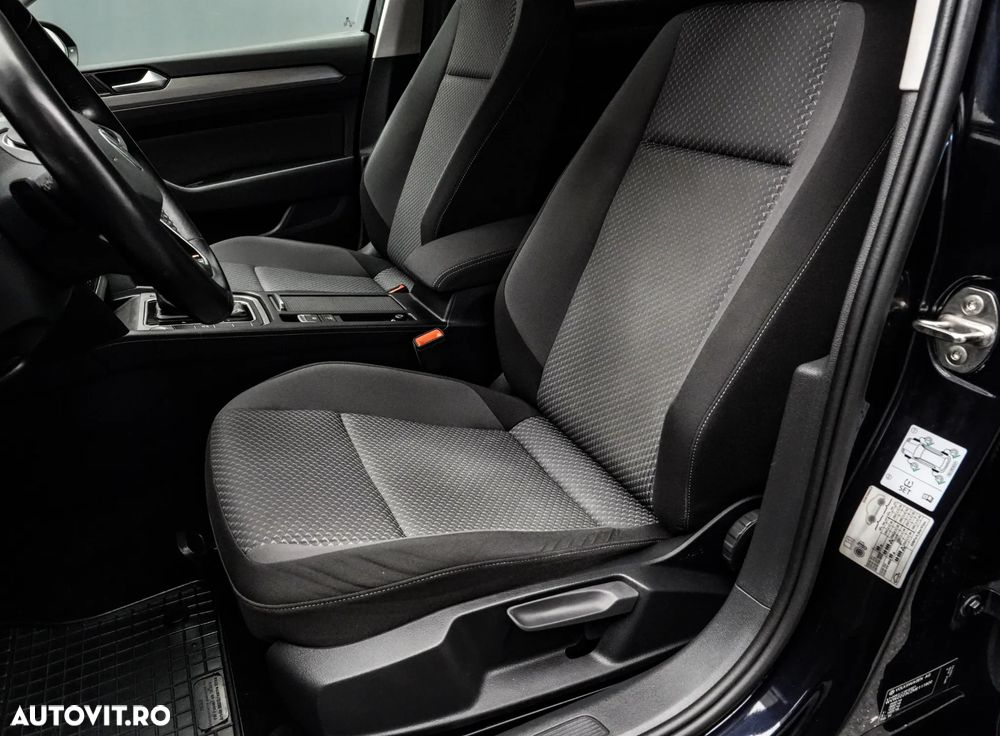 Volkswagen Passat 1.5 TSI ACT DSG Comfortline - 13
