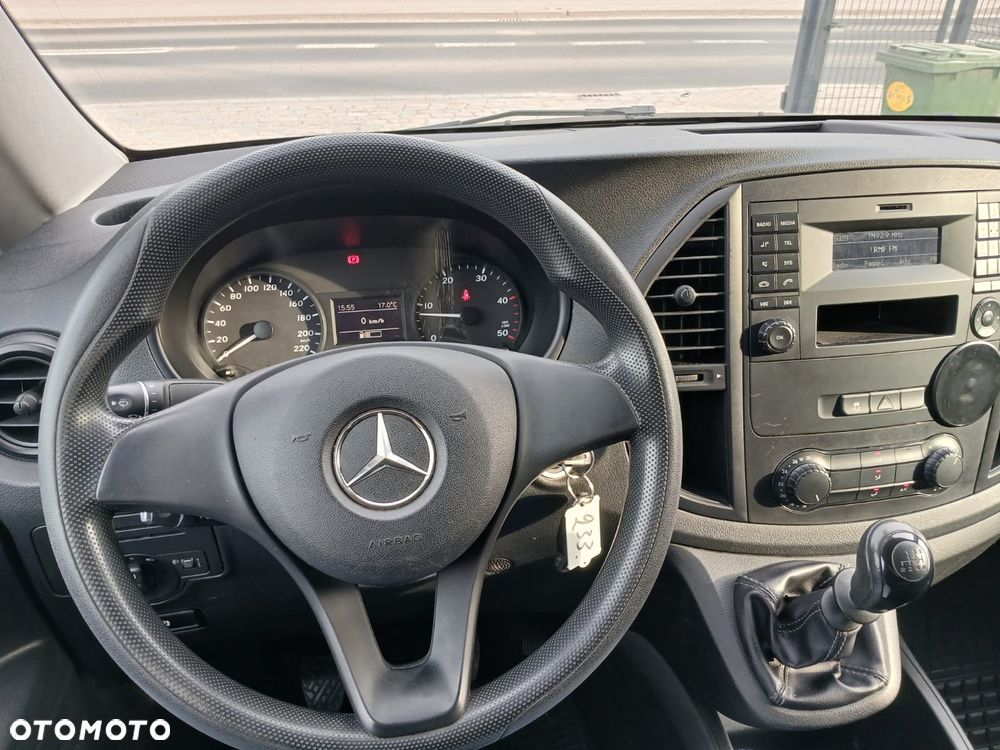 Mercedes-Benz VITO - 13
