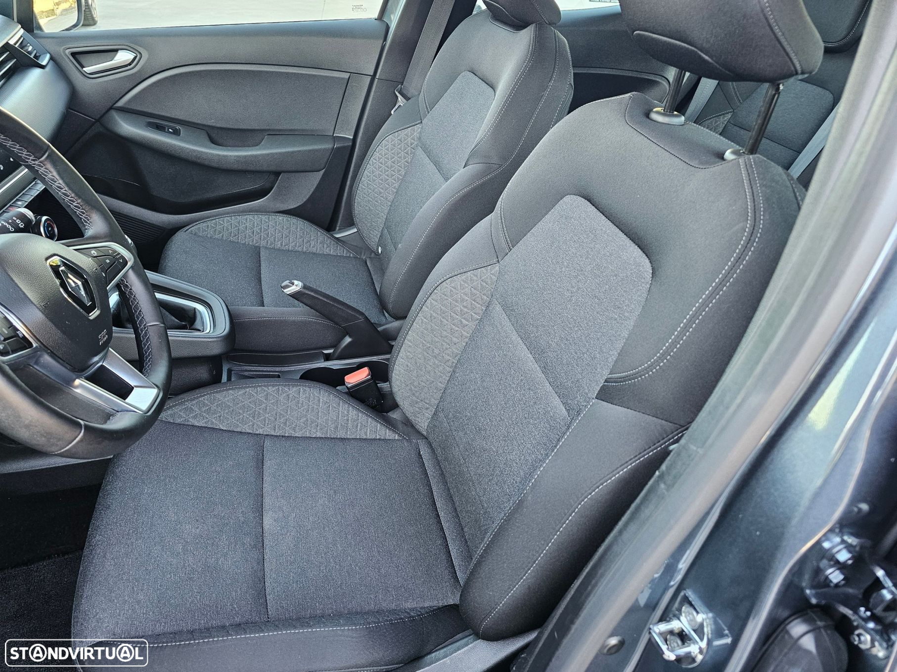 Renault Clio TCe 90 EQUILIBRE - 14