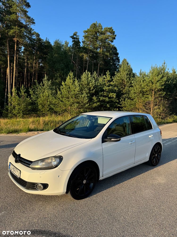 Volkswagen Golf 2.0 TDI Highline - 1