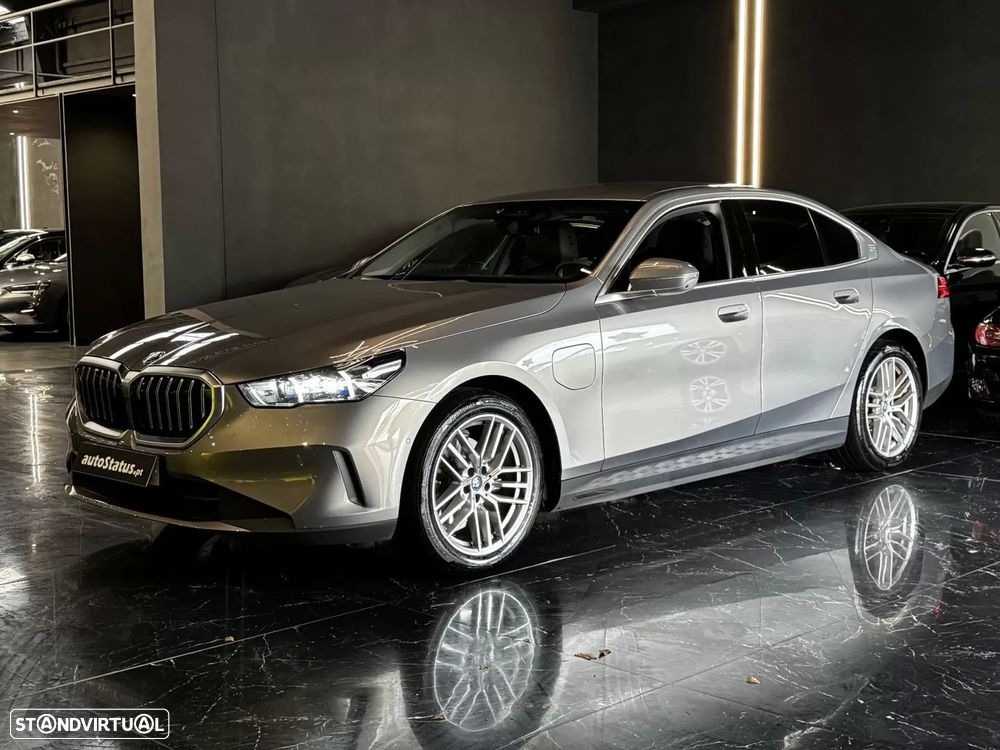 BMW 530 e - 8