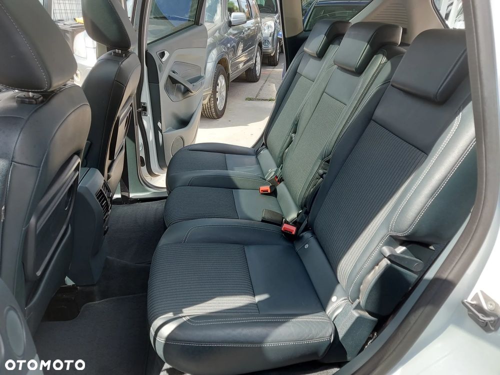 Ford C-MAX 2.0 TDCi Titanium MPS6 - 25