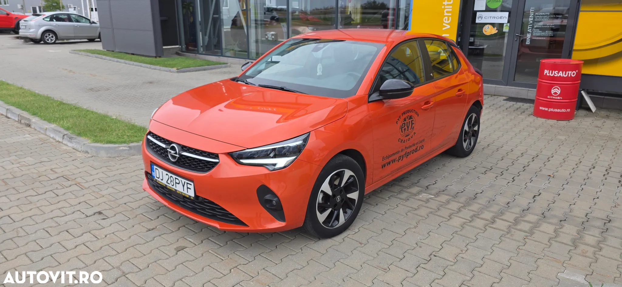 Opel Corsa e Elegance - 8