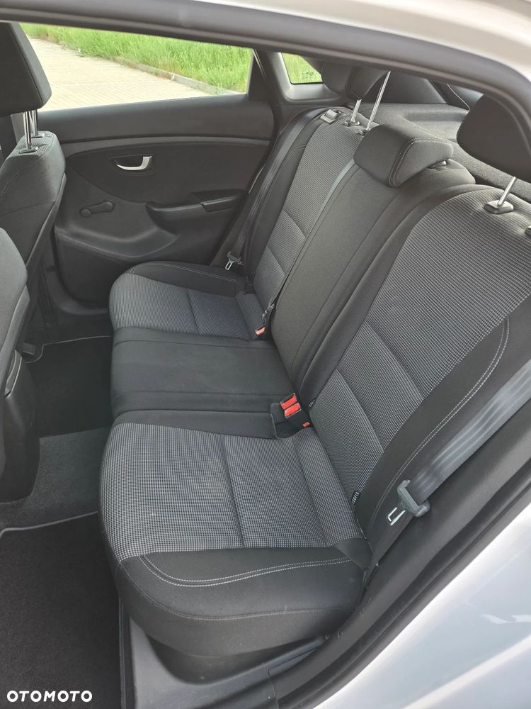 Hyundai i30 1.4 Base - 12