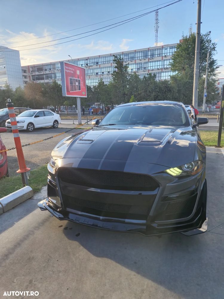 Ford Mustang - 3