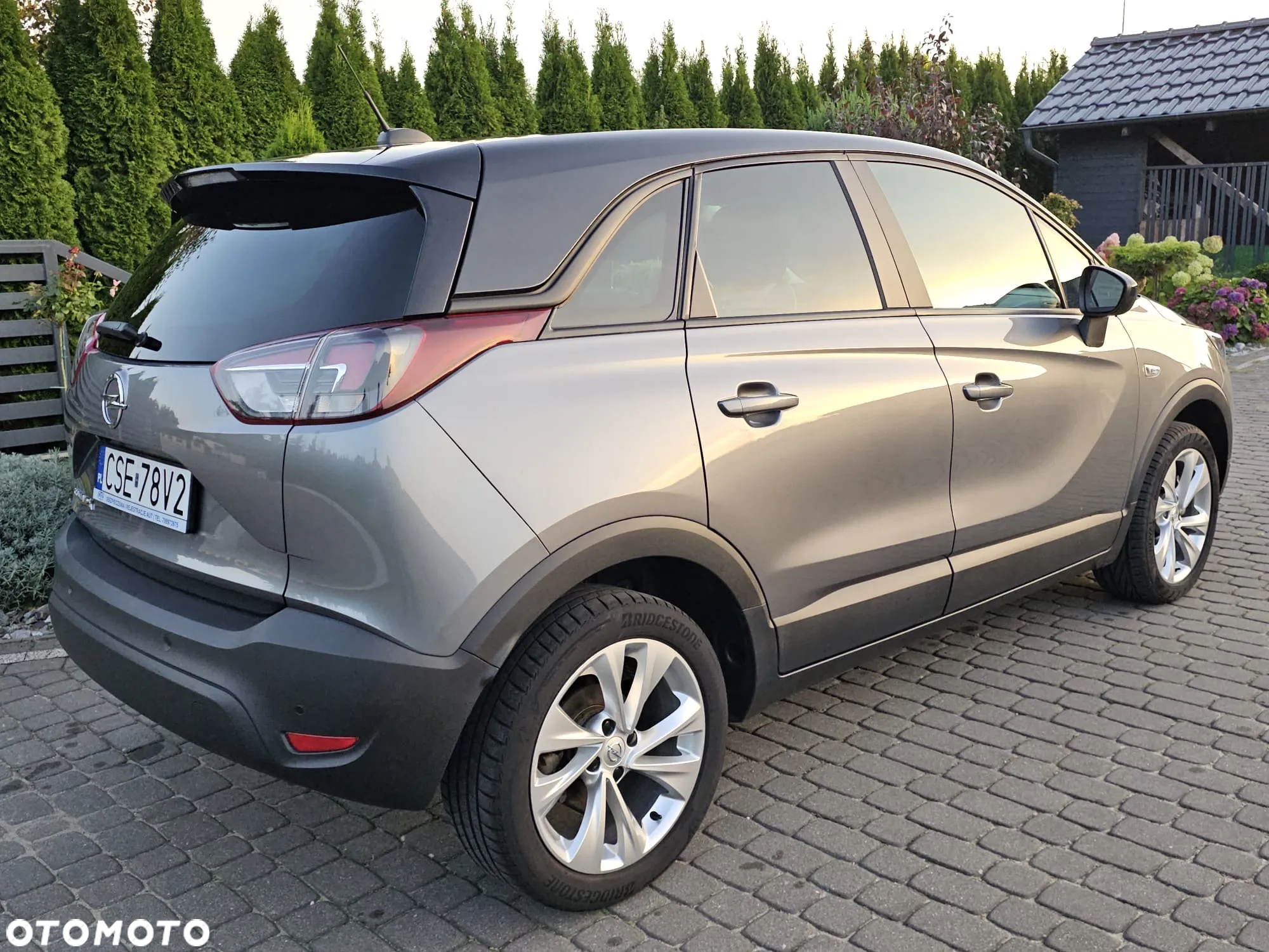 Opel Crossland X 1.2 T Enjoy S&S - 17