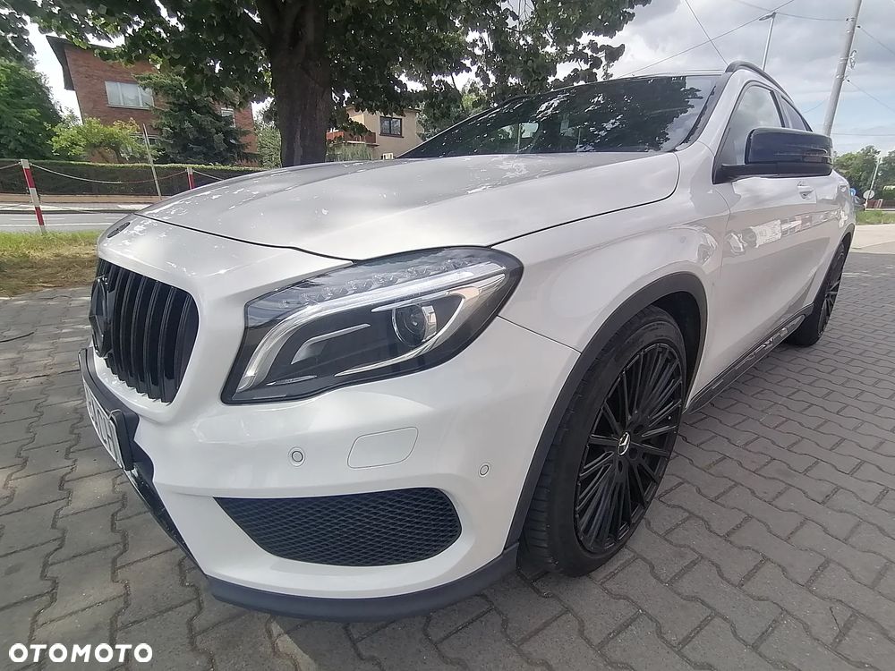 Mercedes-Benz GLA 220 CDI 4-Matic - 2