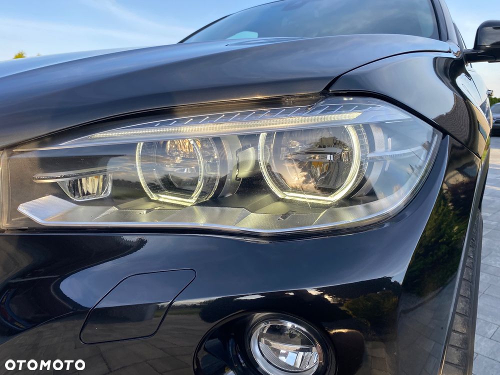 BMW X6 xDrive30d - 13