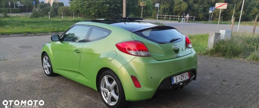 Hyundai Veloster 1.6 DCT Premium - 4