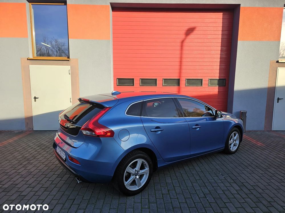 Volvo V40 D4 Summum - 10