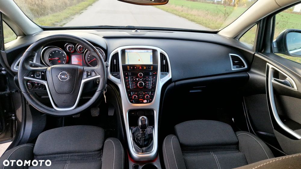 Opel Astra 1.4 Turbo Cosmo - 20