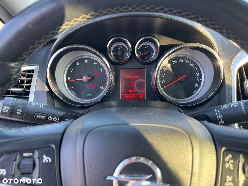 Opel Astra 1.4 Turbo Sport - 13