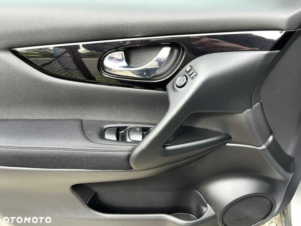 Nissan Qashqai 1.2 DIG-T Tekna+ - 33