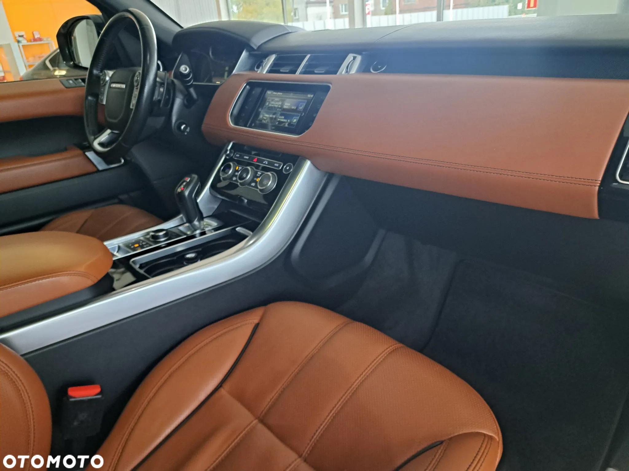Land Rover Range Rover Sport S 3.0 SD V6 HSE Dynamic - 10