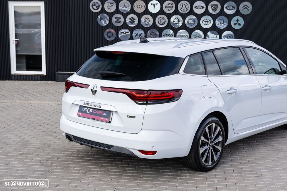 Renault Mégane Sport Tourer 1.5 Blue dCi R.S. Line — fotografia 8