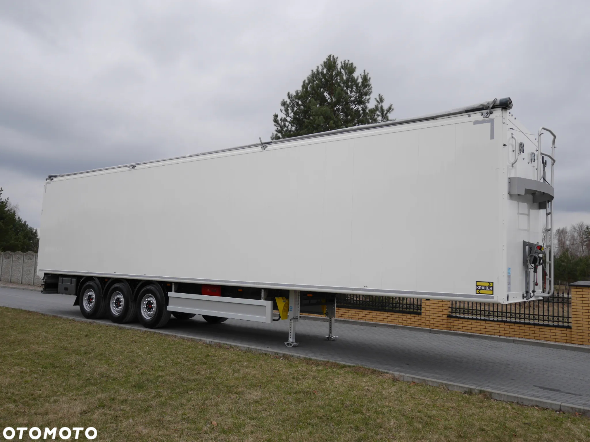 Kraker Ruchoma Podłoga 92m3 - 6