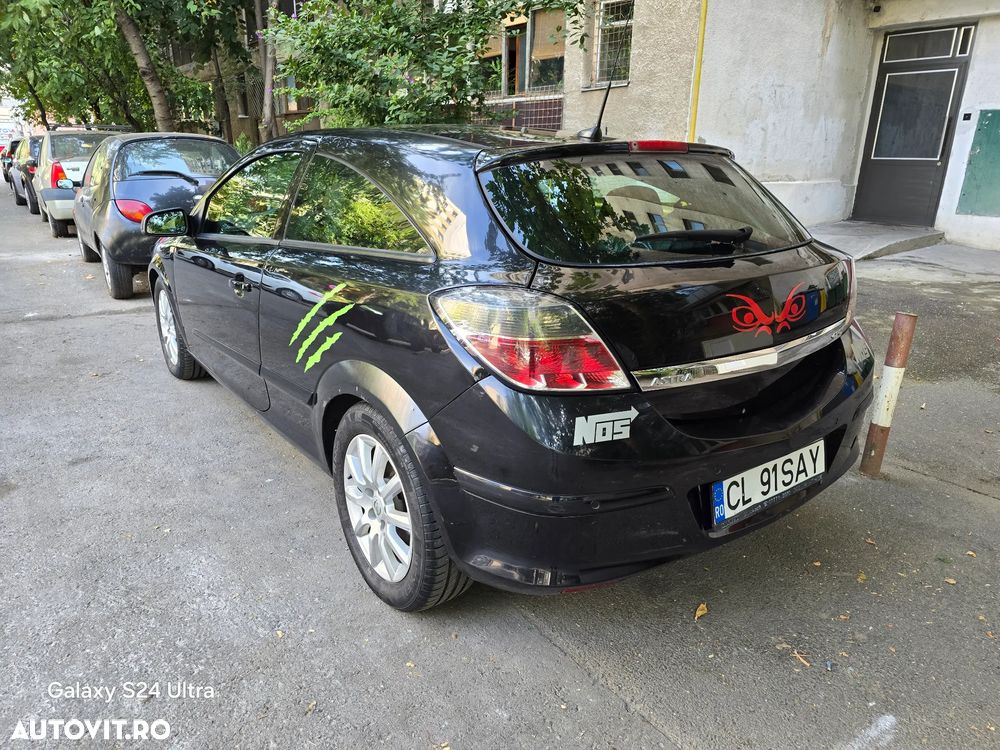 Opel Astra 1.6 Essentia - 11