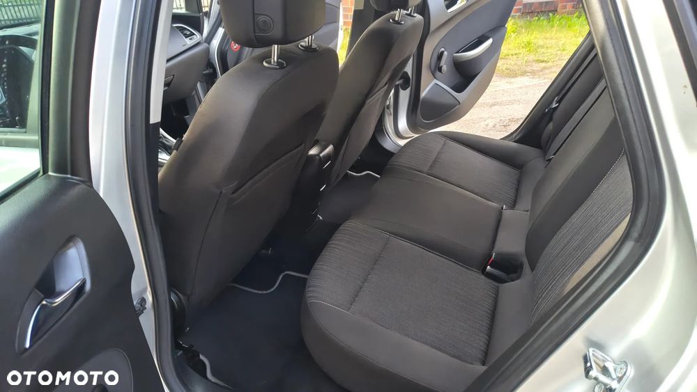 Opel Astra 1.6 Automatik Selection - 20