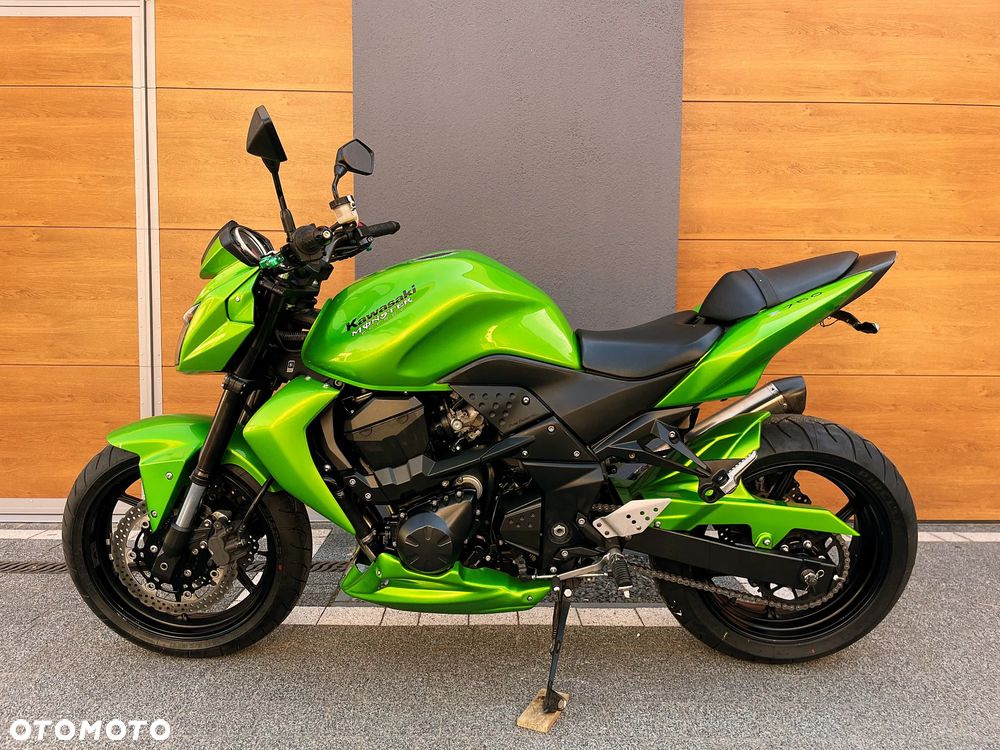 Kawasaki Z - 6