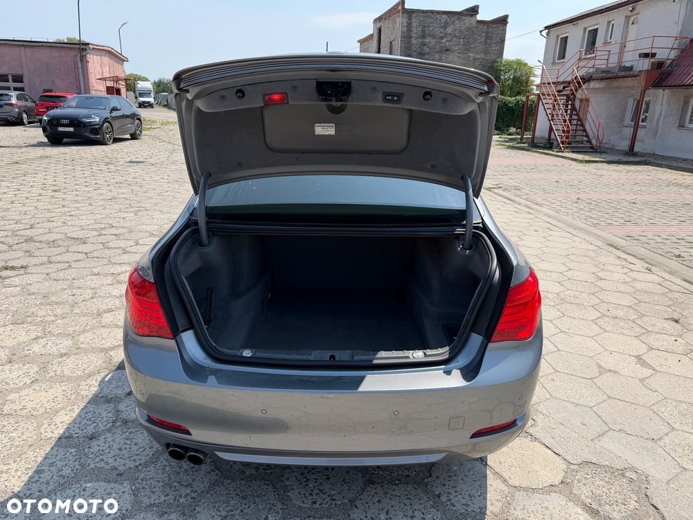 BMW Seria 7 730Ld - 19