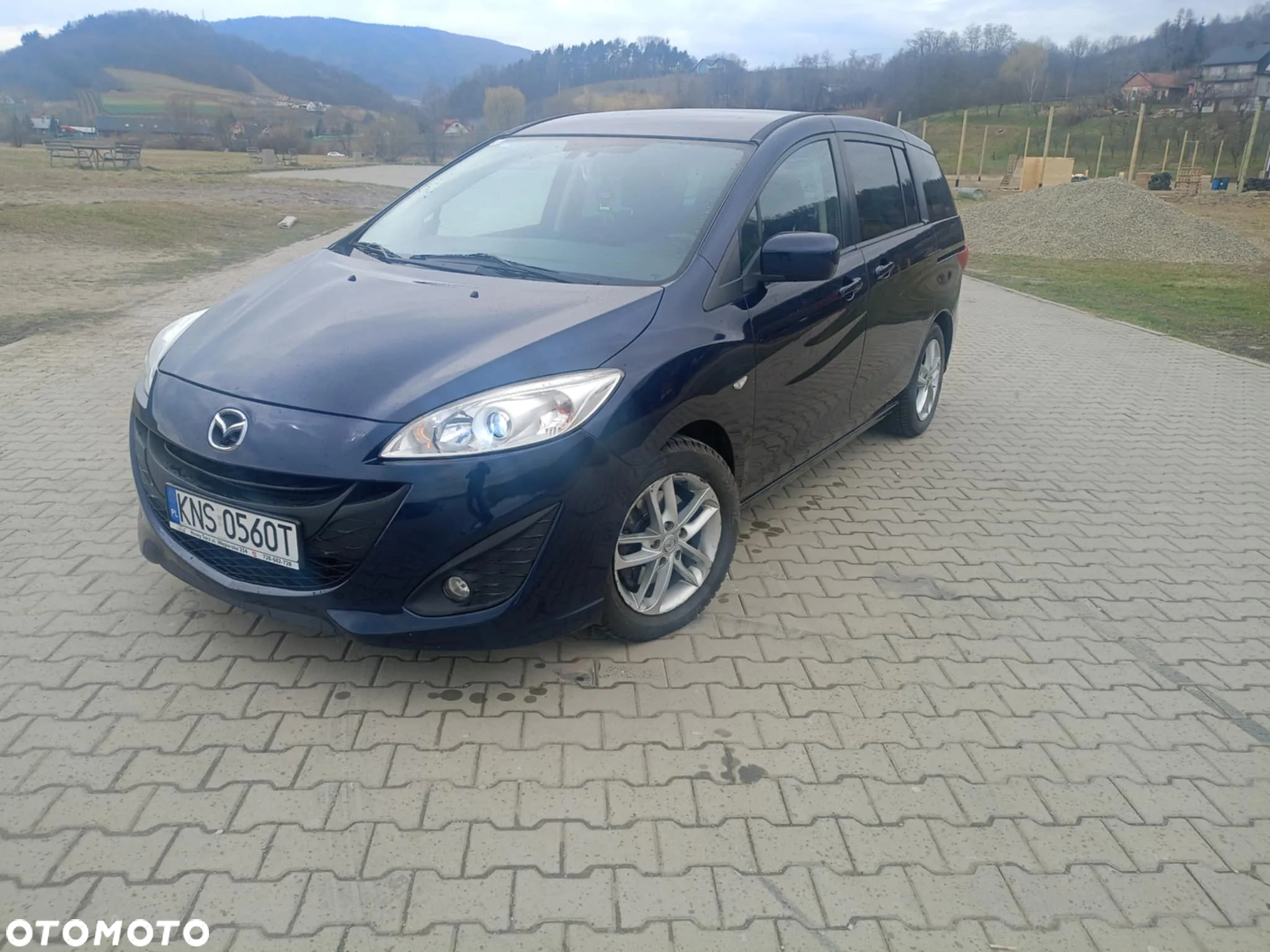 Mazda 5 - 5