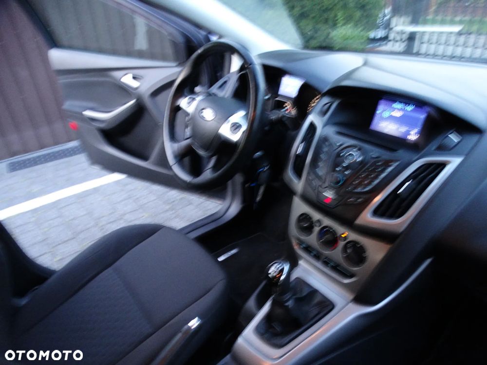 Ford Focus - 18