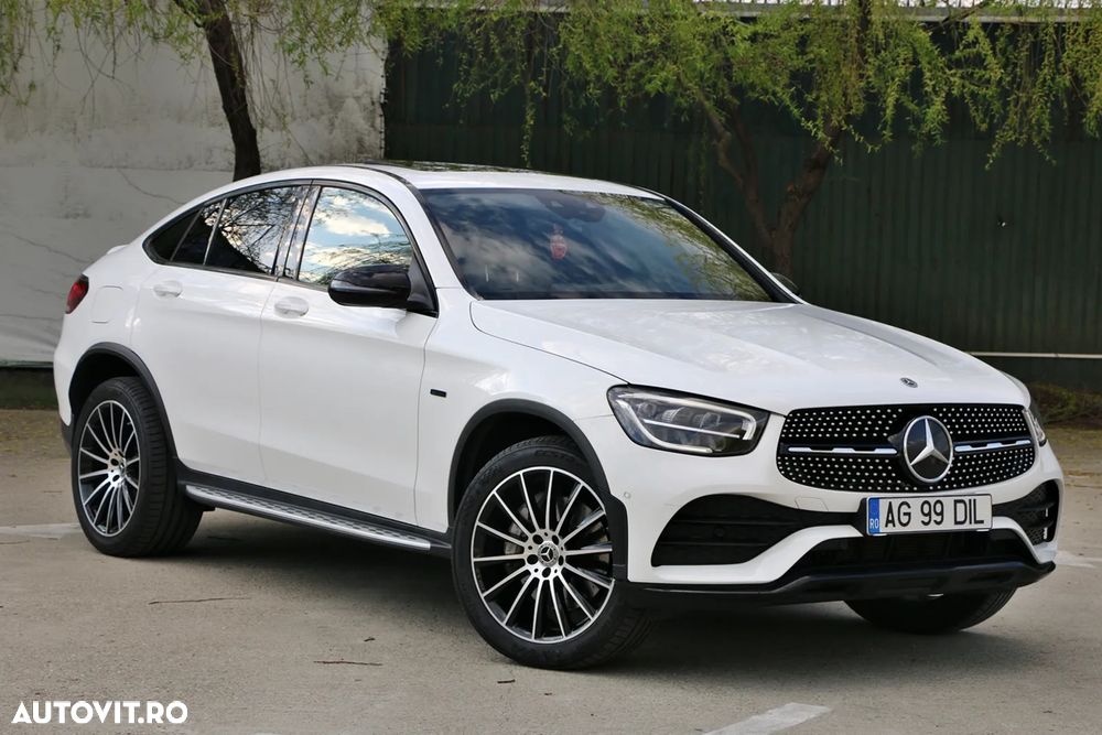 Mercedes-Benz GLC 300 de 4Matic 9G-TRONIC AMG Line Plus - 19