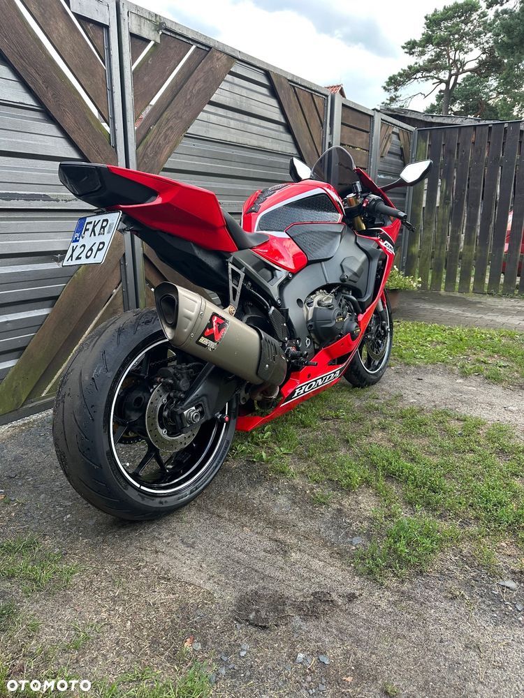 Honda CBR - 4