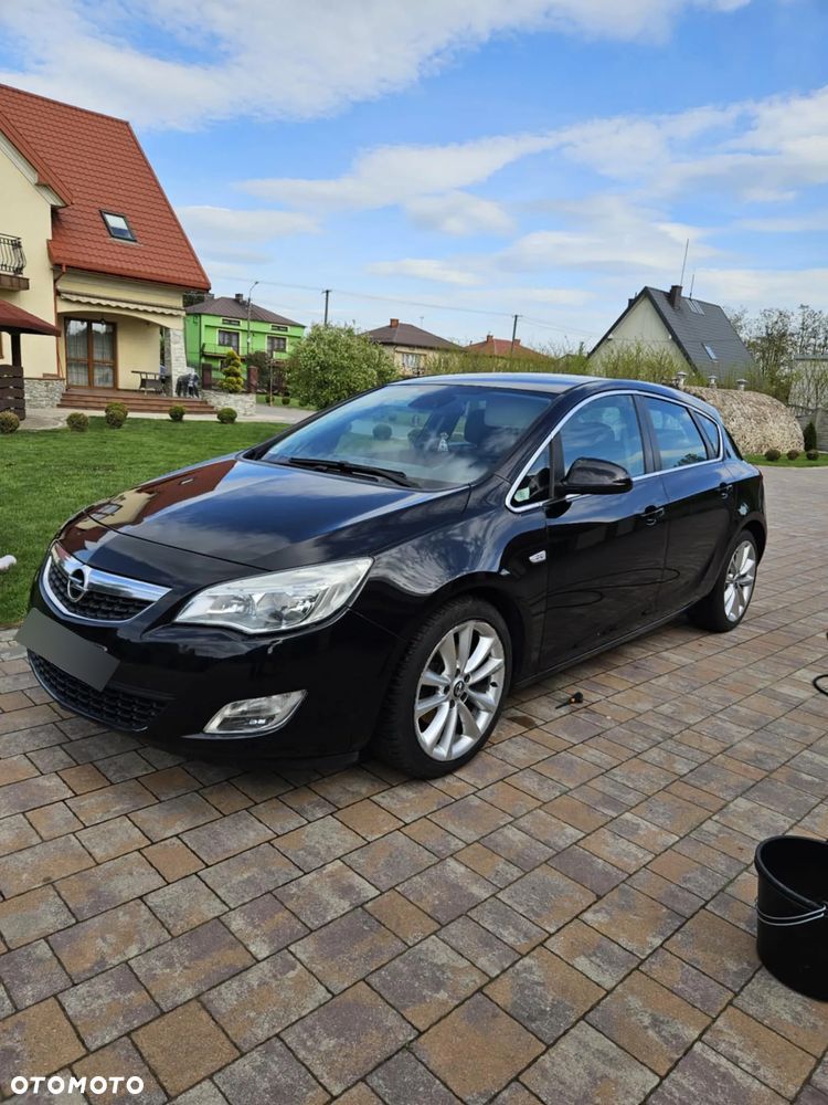 Opel Astra III 1.7 CDTI Cosmo - 1