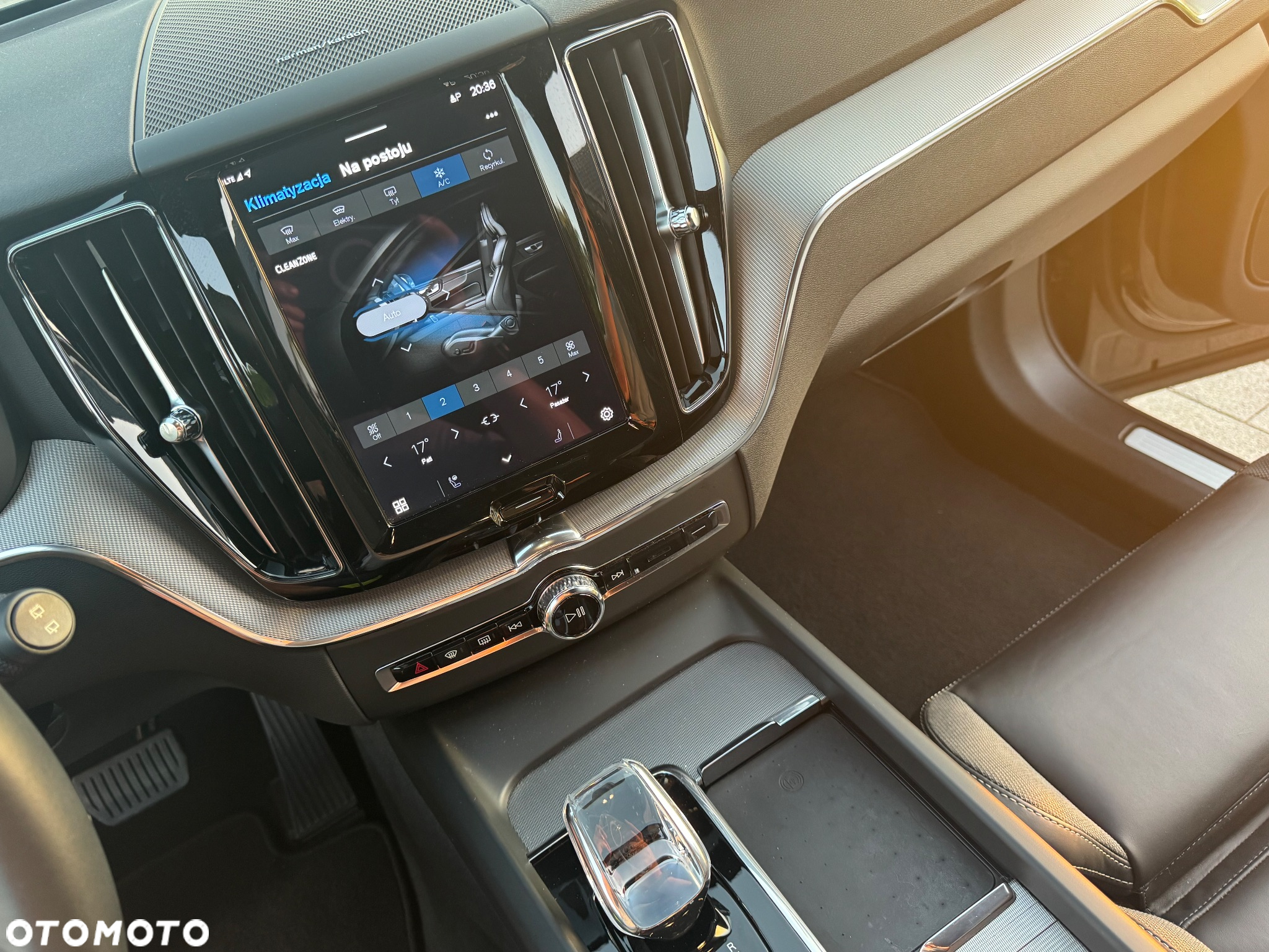 Volvo XC 60 - 20