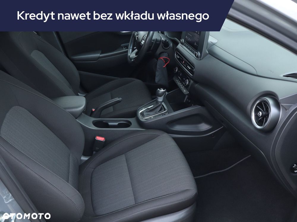 Hyundai Kona - 11