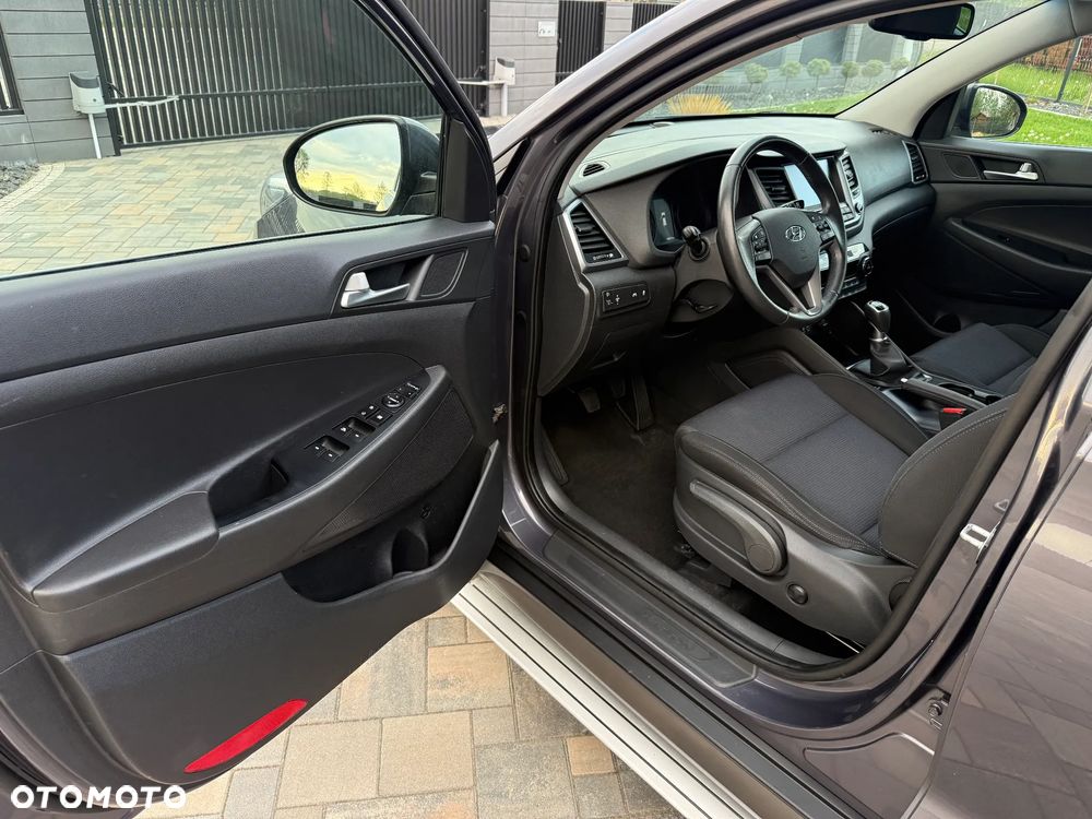 Hyundai Tucson blue 1.6 GDi 2WD Advantage - 23