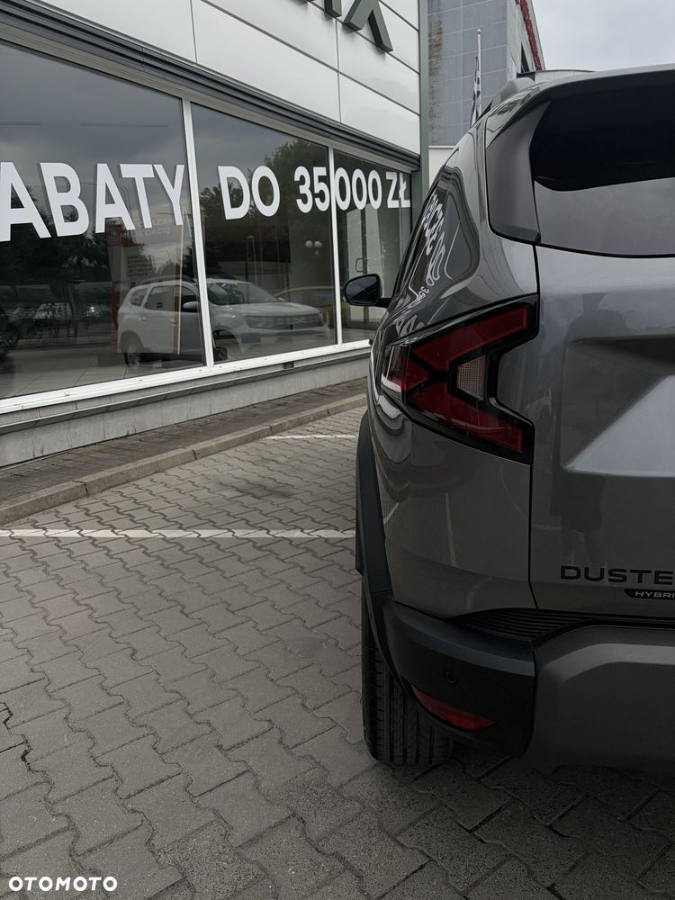 Dacia Duster 1.8 Hybrid 155 Journey MMT - 12