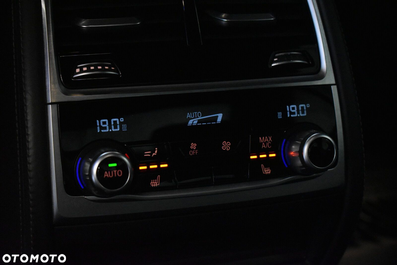 BMW Seria 7 - 22