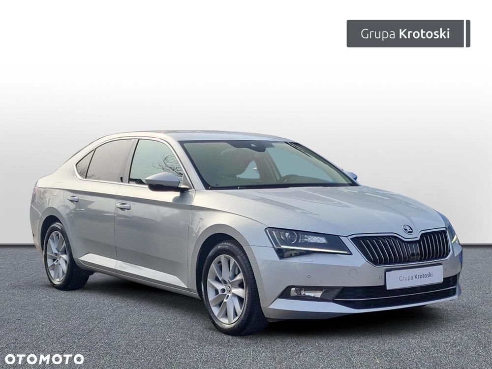 Skoda Superb 2.0 TDI SCR Style DSG - 7