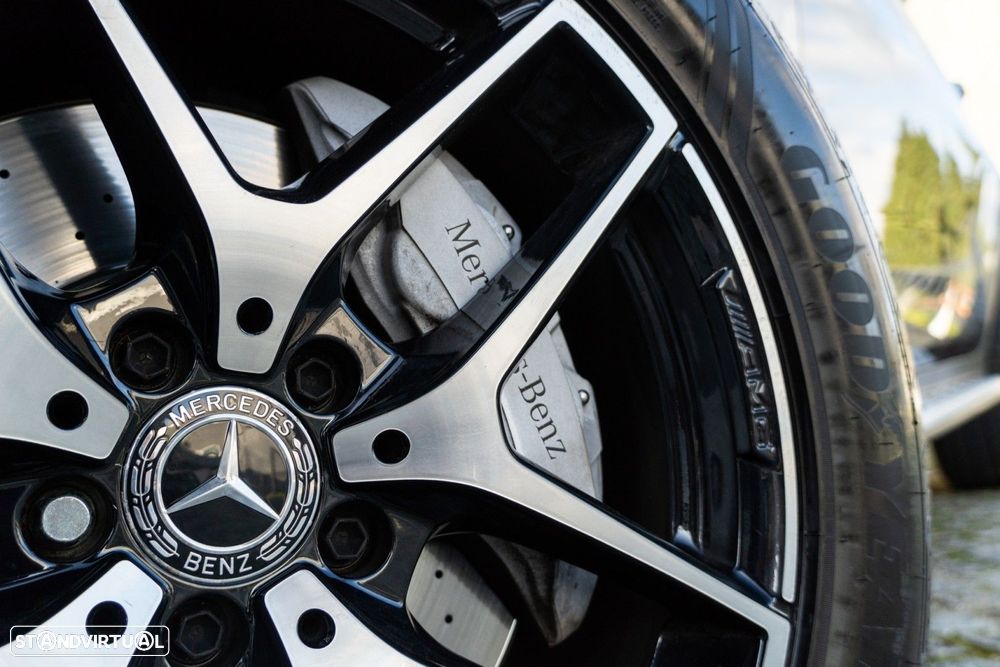 Mercedes-Benz GLC 220 d 4Matic 9G-TRONIC AMG Line - 20